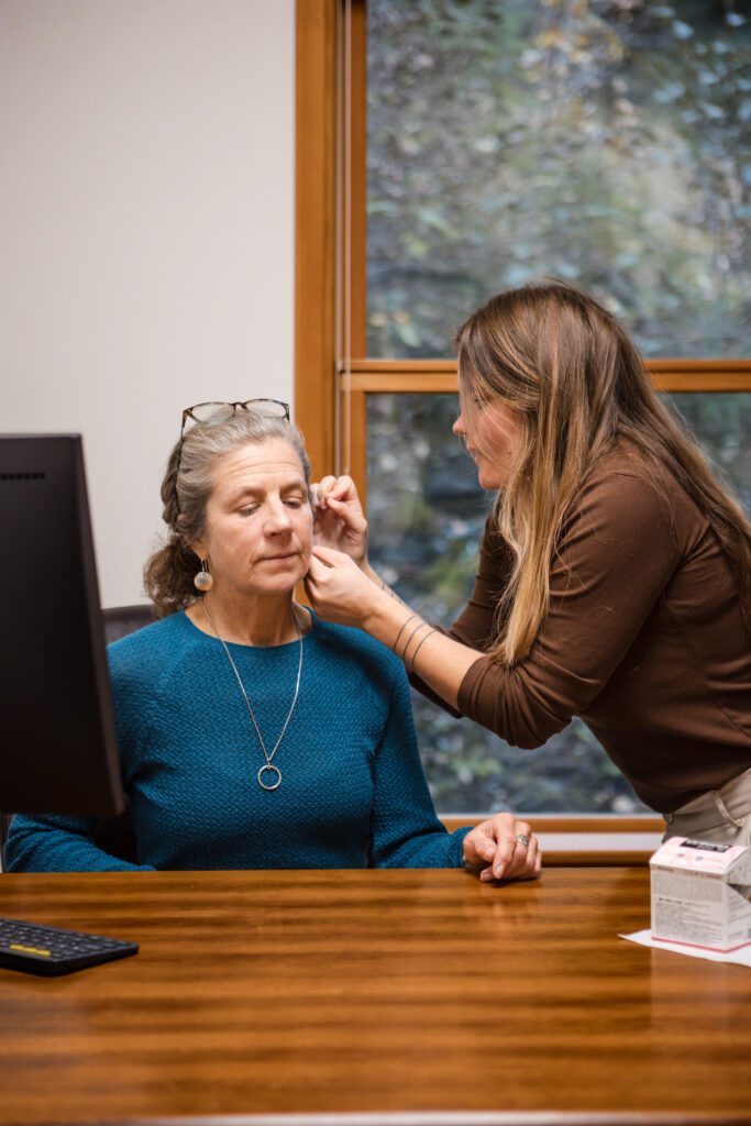 Ear acupuncture eat office
